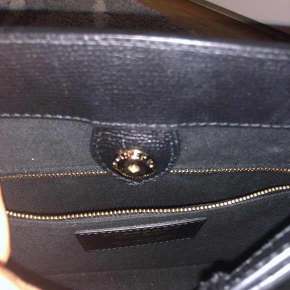 Burberry shoulder bag - Picture 5 of 8